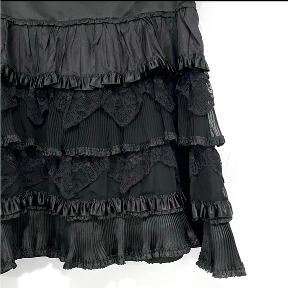 Nanette Lepore silk black skirt . Silk and lace tiers . Victorian goth - Picture 2 of 6